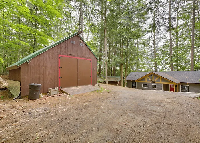 Lakefront Hartford Cabin W/ Canoe & Boat Ramp